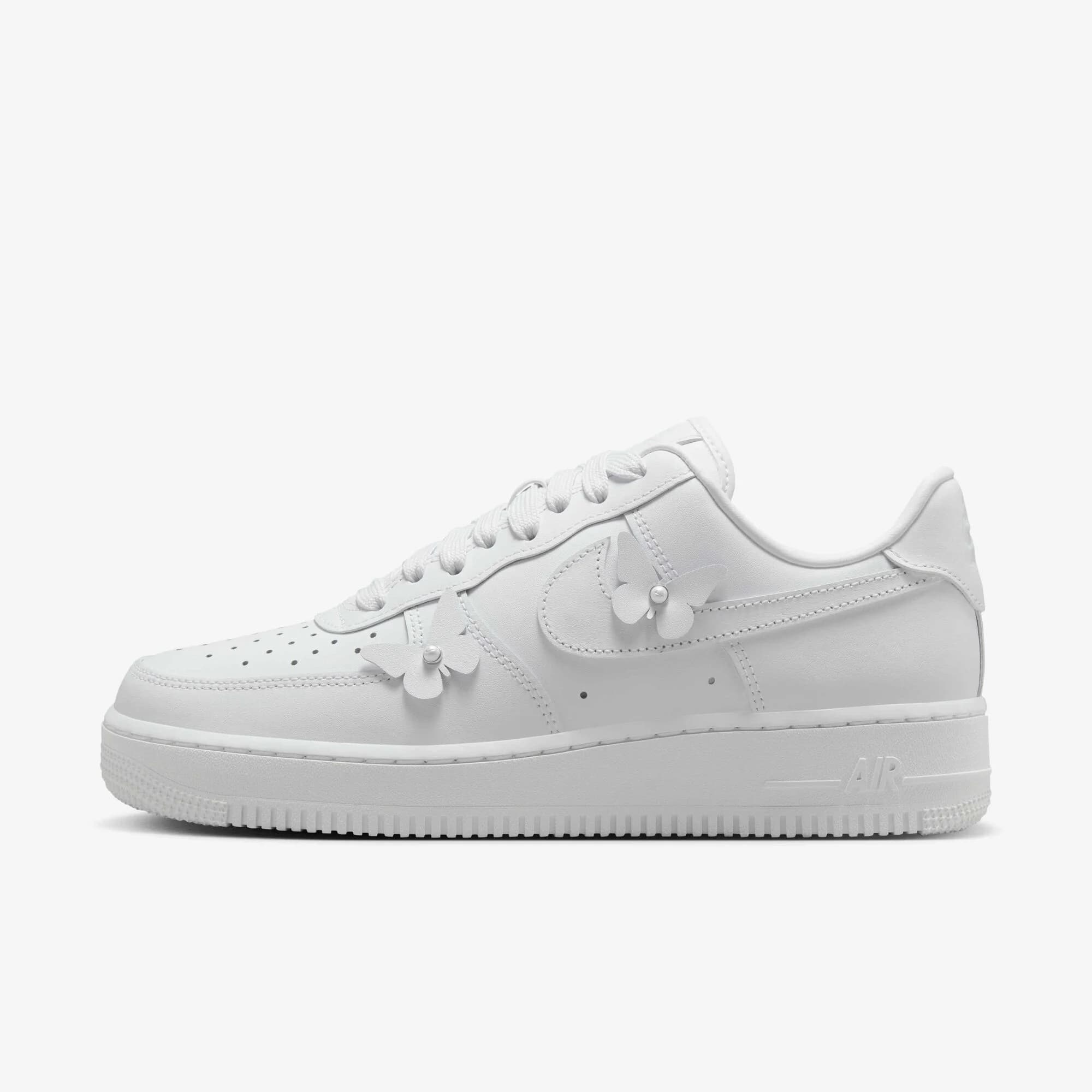 Air Classic White sneakers